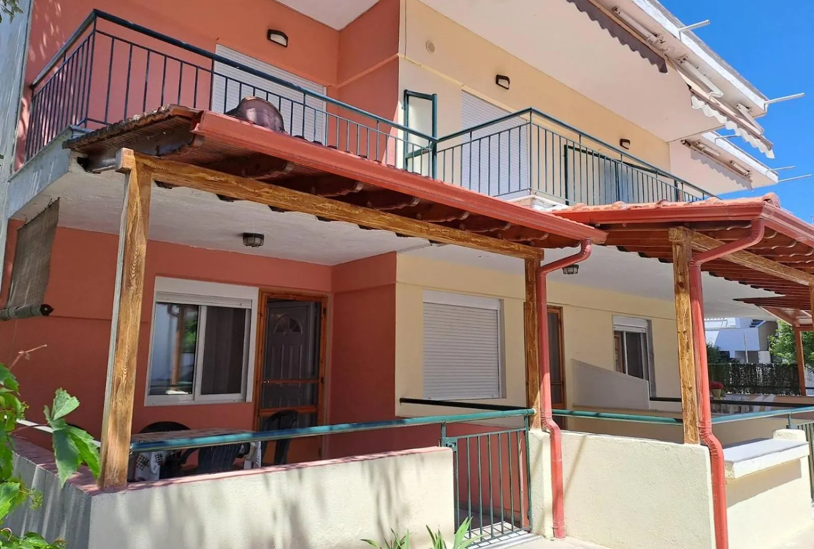 Apartment Marlas Rooms Nea Poteidaia