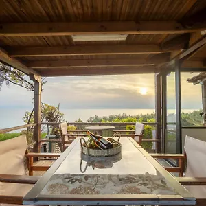 Kariba House - Sunset View Ferienhaus